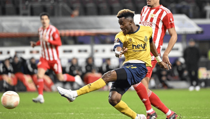 爱游戏官方网站 -包含欧联窗口期再迎强敌；埃因霍温主帅复盘；主帅态度：悬念犹存；更衣室氛围转暖的词条