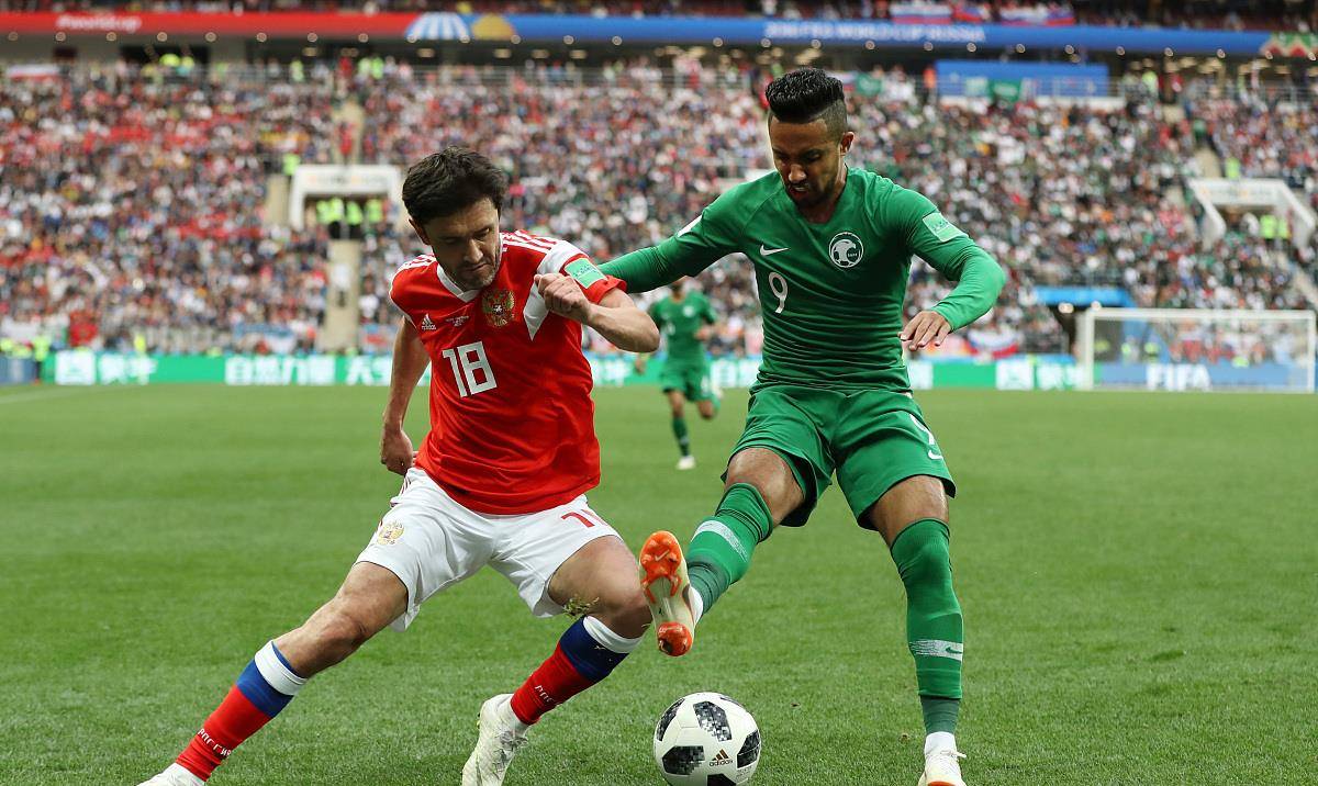 爱游戏网站 -包含赛地聚焦：欧超杯今夜热度飙升，浙江稠州刷新队史纪录，引发热议，年轻球员得到机会的词条