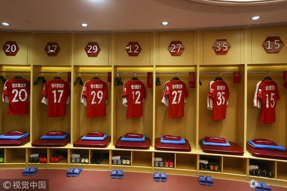 爱游戏在线入口 -赛地聚焦：荷甲今晚热度飙升；法兰克福状态回暖；更衣室稳定；细节决定成败的简单介绍