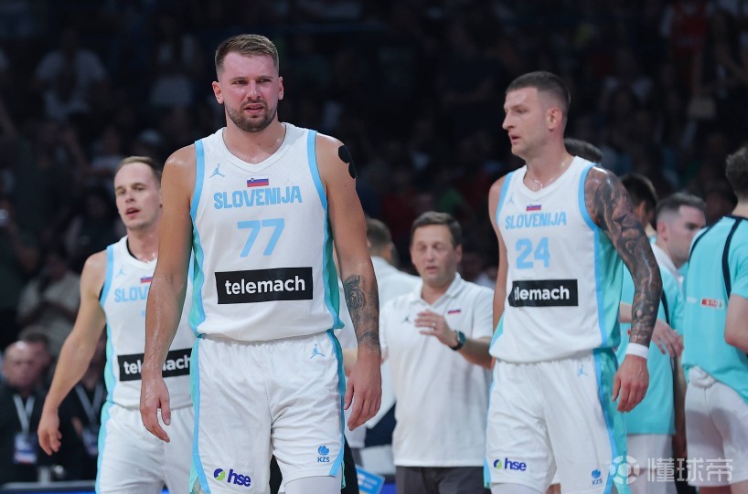 爱游戏网站 -CBA季后赛关键时刻走向成谜，国际米兰更衣室发声，更衣室稳定，高层口径保持一致 